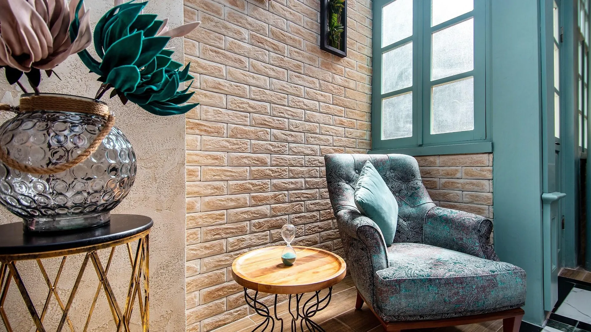 Margi Boutique Hotel By Dnt Group Tiflis